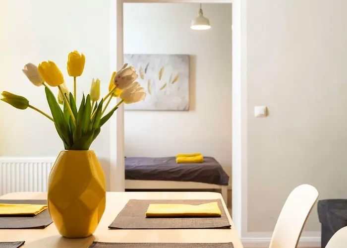 Cosy Two Br Self Checkin Street Parking * Berlin