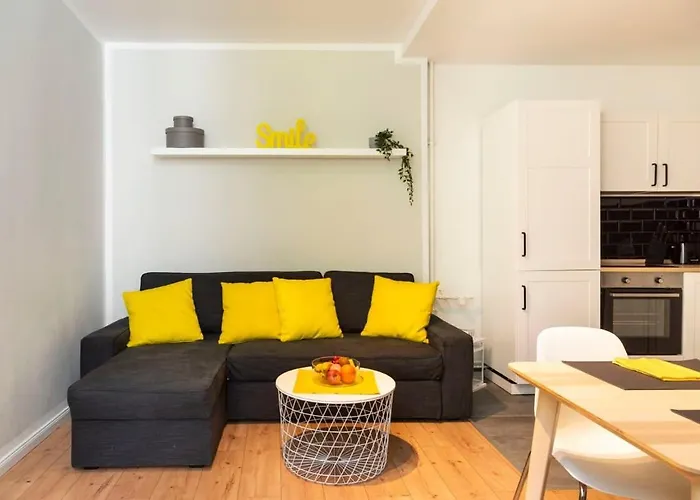 Cosy Two Br Self Checkin Street Parking Appartamento Berlino