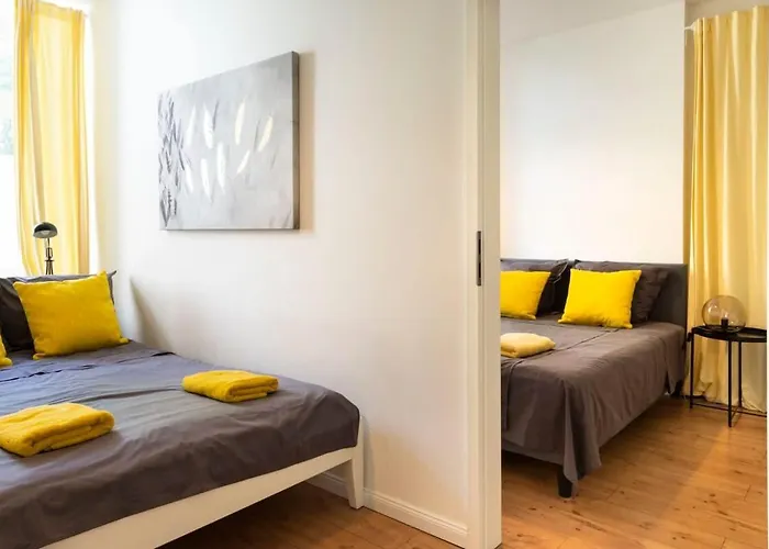 Cosy Two Br Self Checkin Street Parking * Berlin